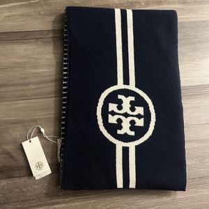 Tory Burch Reversible Scarf New With Tags 100% Merino Wool AUTHENTIC